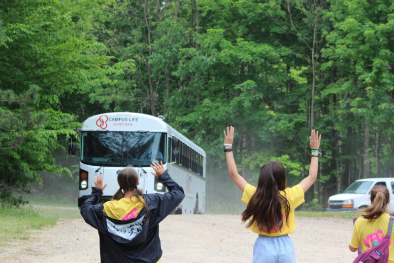 bus arriving